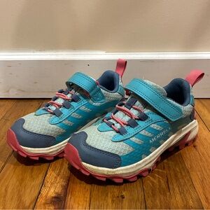 Merrell Kids' Turquoise and Red Sneakers